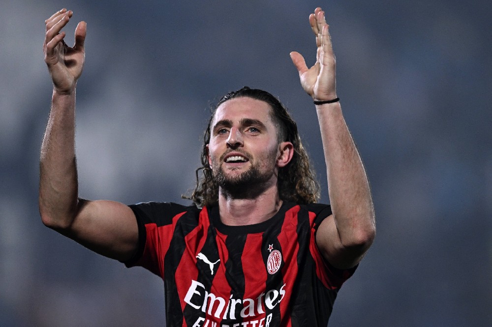 沙特“贴钱办赛”冲击世界足坛：繁华背后，欧洲豪门的焦虑与应对